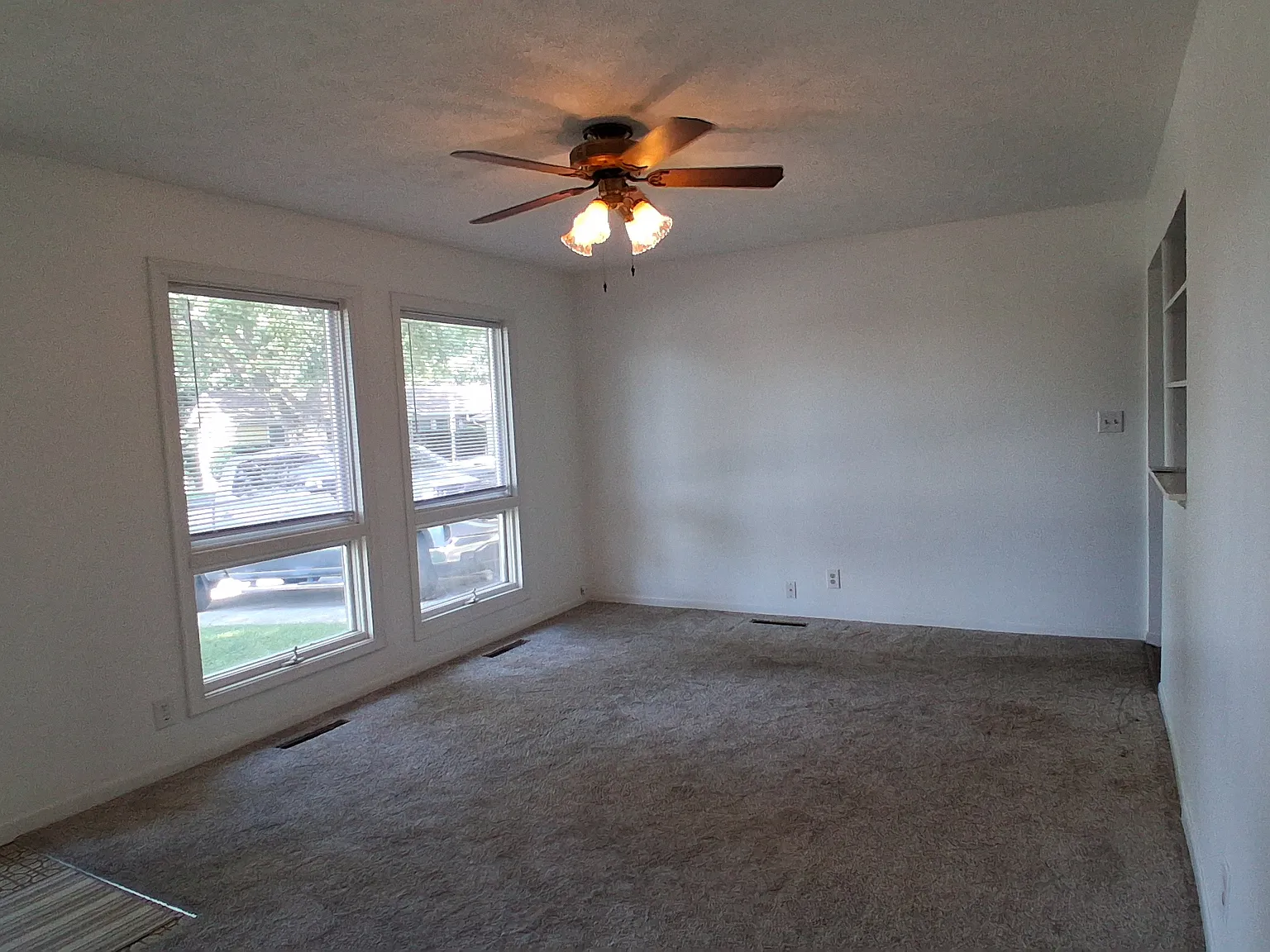 3115 S 48th St — Photo 3