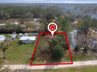 102 E Islander Ln, Satsuma, FL 32189