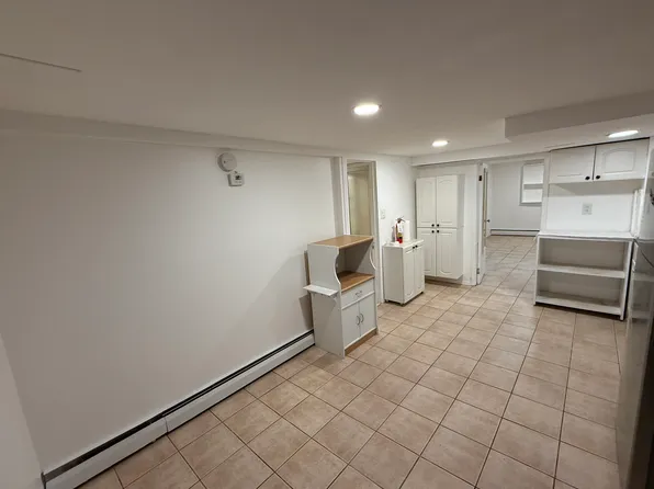 225 Travis Ave #Ll, Elmont, NY 11003