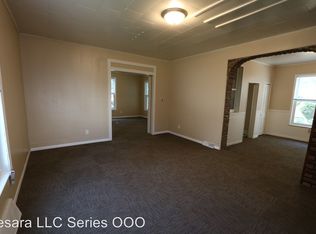 1837 Highland Ave, Burlington, IA 52601