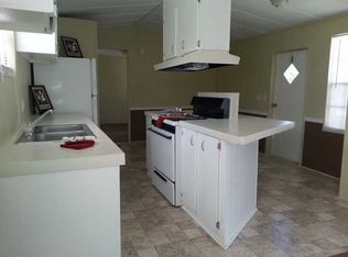 102 Bradford Dr, Fayetteville, GA 30214