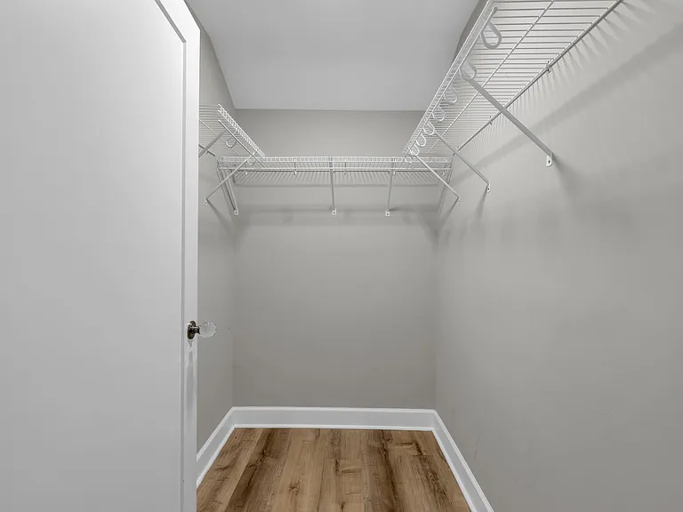 3418 Sleepy Hollow Rd — Photo 11