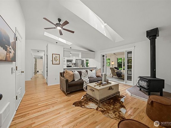 2nd image of 1202 Irving Street SW