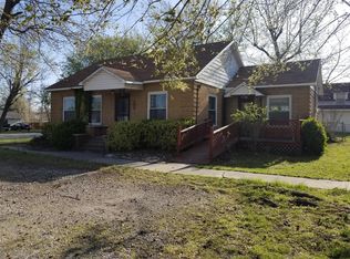 118 N Minnesota Ave, Columbus, KS 66725