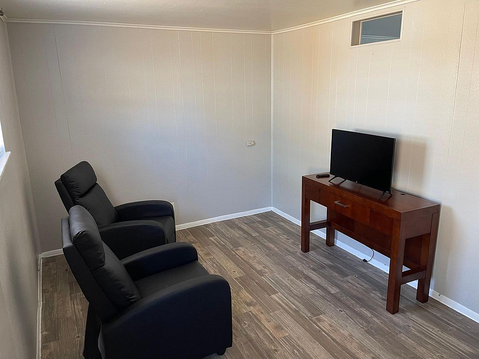 2nd image of 6654 Winkle Ct APT 15