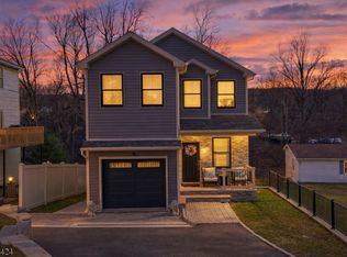 68 Arch St, Butler Boro, NJ 07405