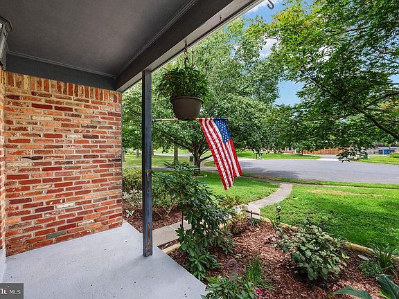 5th image of 15209 General Stevens Ct