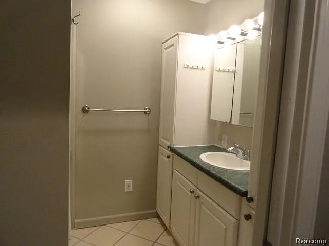 301 S East St #1 — Photo 7