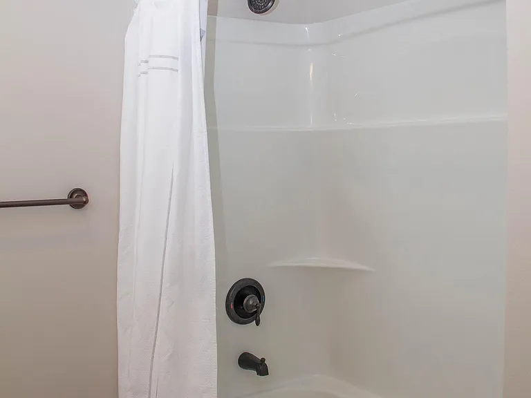 112 Grapevine Ct — Photo 20
