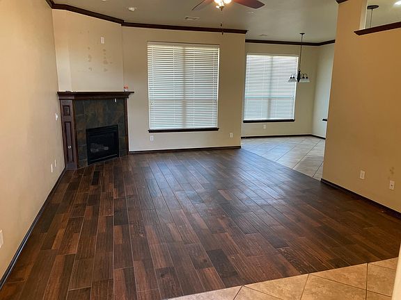 4th image of 717 157th St