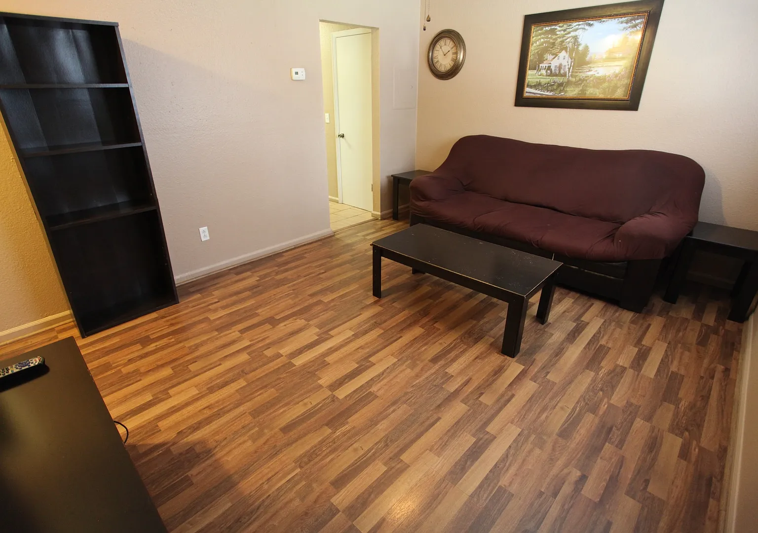 Ross Point Apartments — Photo 1