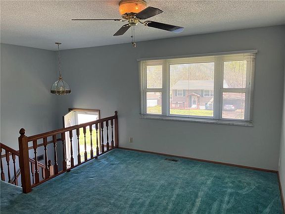 3rd image of 1508 N Geronimo Dr
