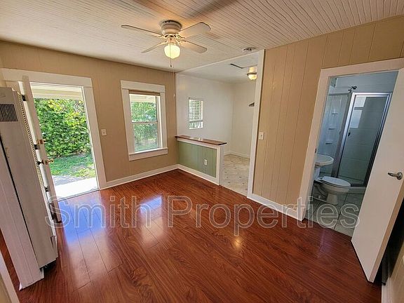 4th image of 16115 Firmona Ave