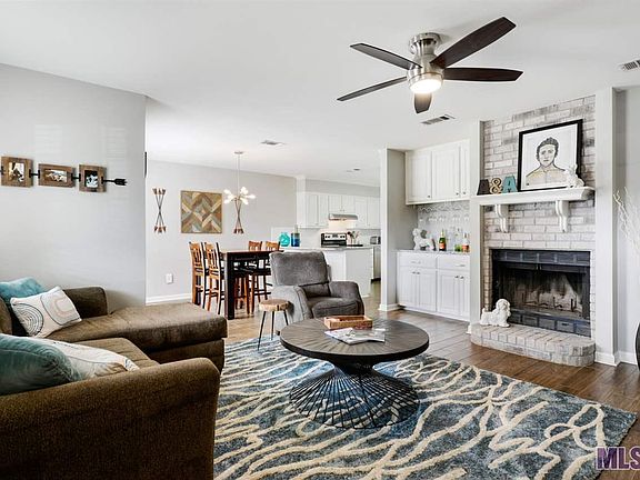 5th image of 17141 Deer Meadow Ave