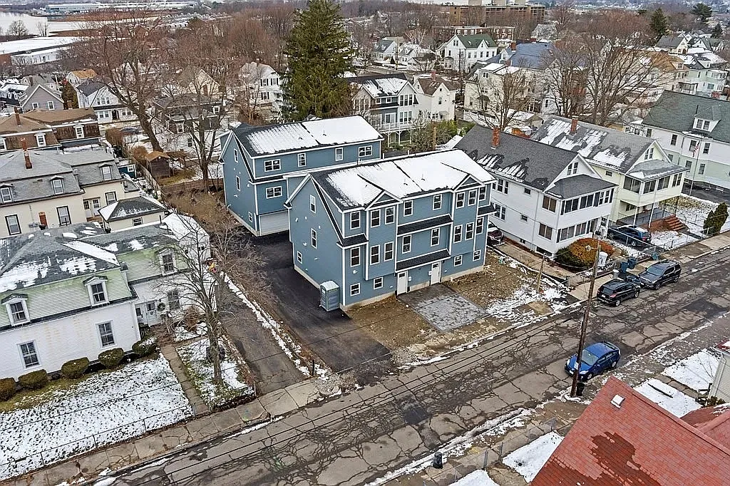 62 Billings St — Photo 4