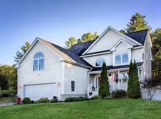 15 Arthur Gordon Dr, Rowley, MA 01969