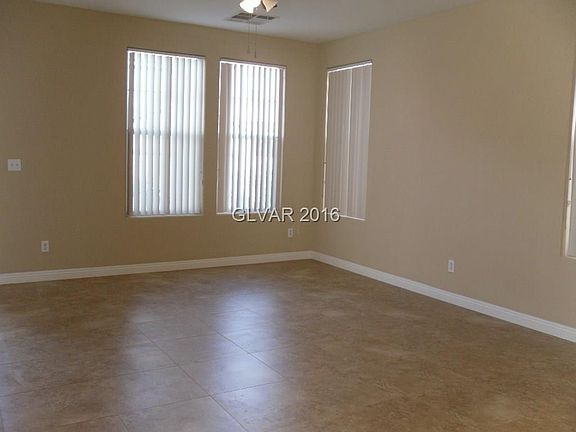 3rd image of 2613 Living Rock St #0