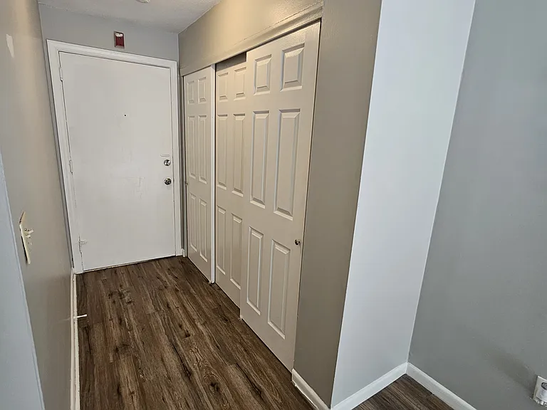 112 Lasalle St #A5 — Photo 6