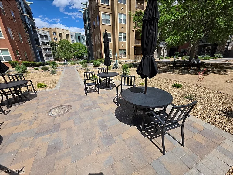 62 E Serene Ave #225 — Photo 6