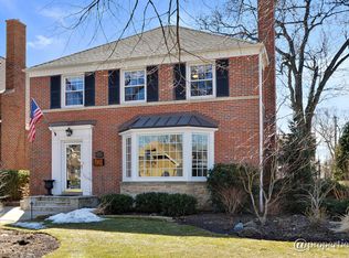 243 Imperial St, Park Ridge, IL 60068