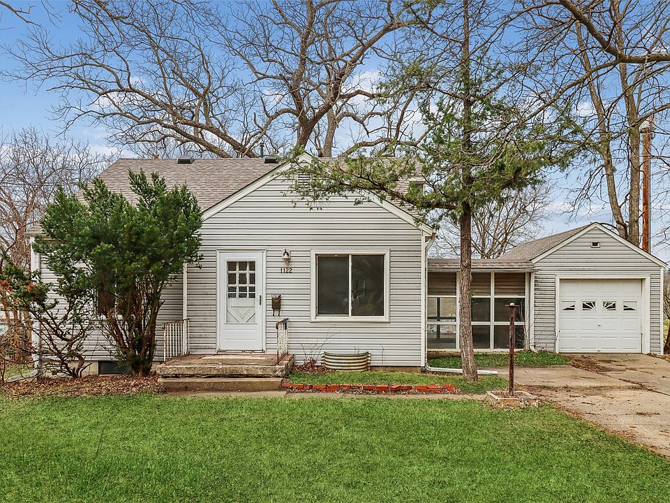 1st image of 1122 59th St