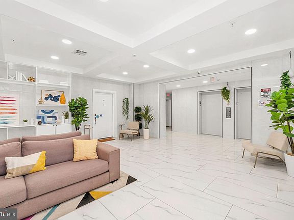 2nd image of 1028 Bladensburg Rd NE APT 38