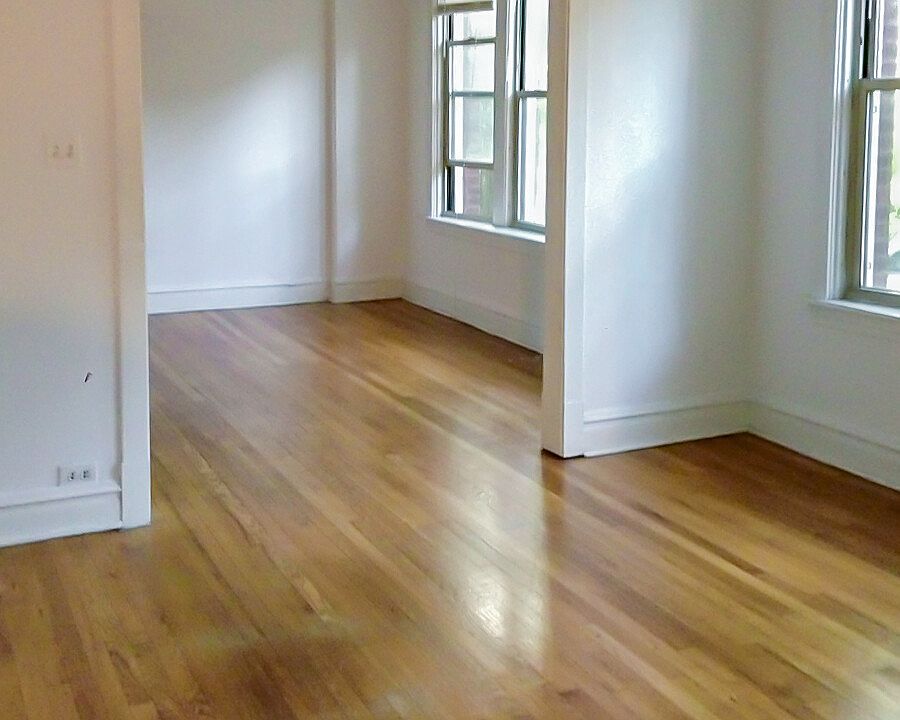 1st image of 5110 N Winchester Ave #1
