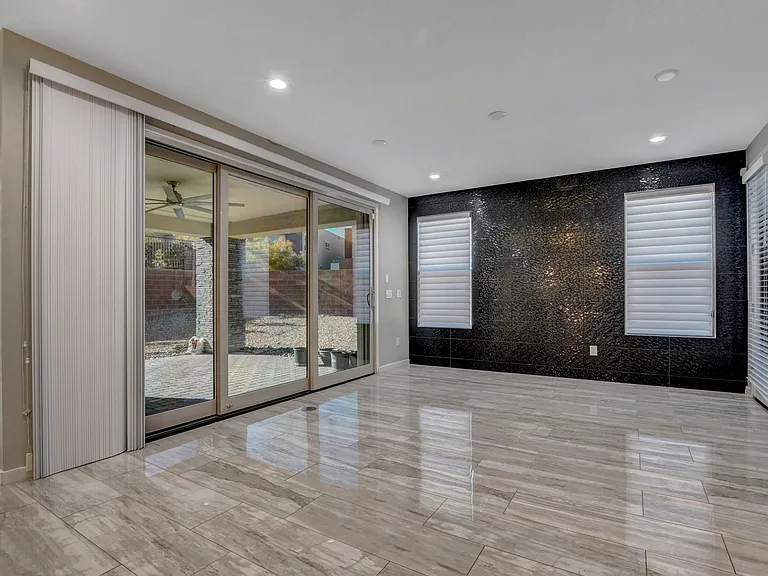6005 Andezano Dr — Photo 11