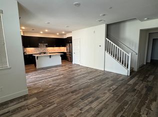 2735 5th St, Alameda, CA 94501