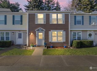 27023 47th Ave S APT 108, Seattle, WA 98032