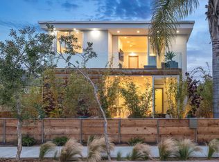 2405 Boone Ave, Venice, CA 90291