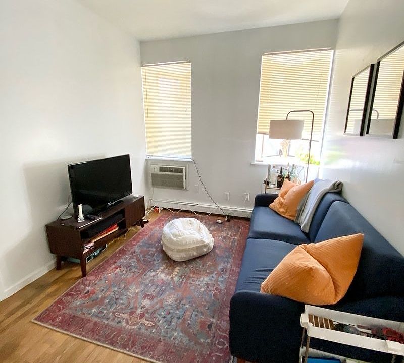 1st image of 171 Attorney St APT 2B