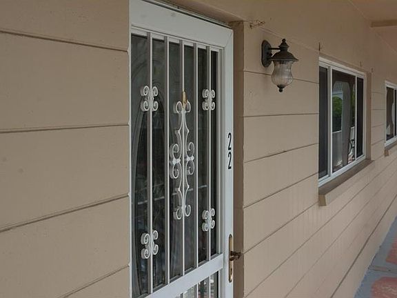 3rd image of 2320 Brisbane St APT 22