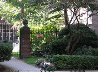 24 Mulford Pl APT 6C, Hempstead, NY 11550