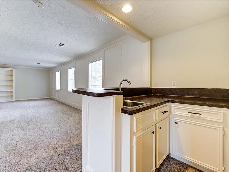 9115 Taidswood Dr — Photo 35