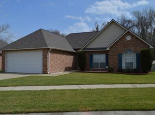 710 S Daphne Dr, Gonzales, LA 70737