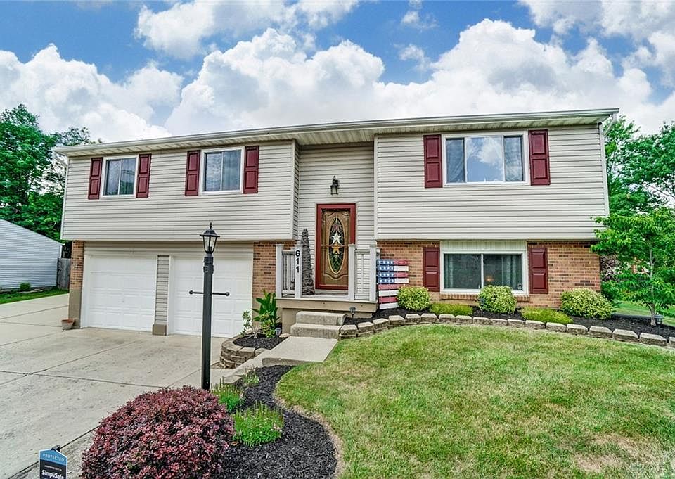 1st image of 611 Jamestown Dr