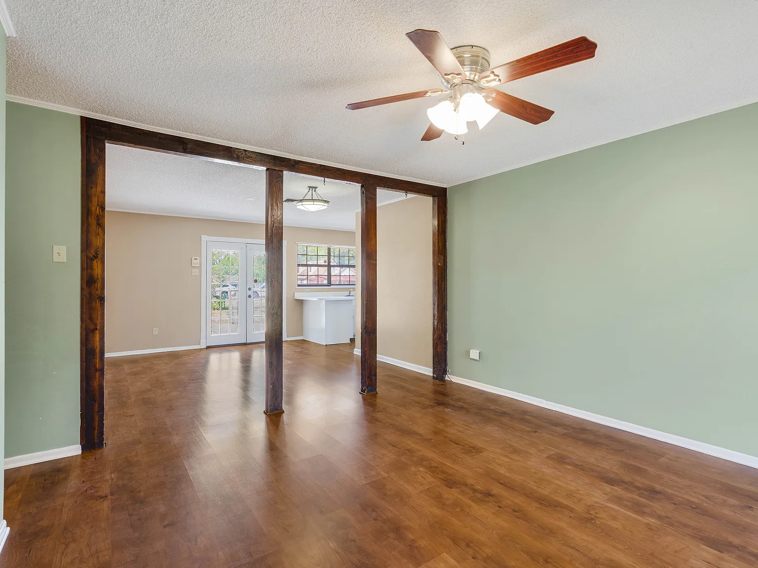 3 bed, 1479 sqft, $1,395 — Photo 4