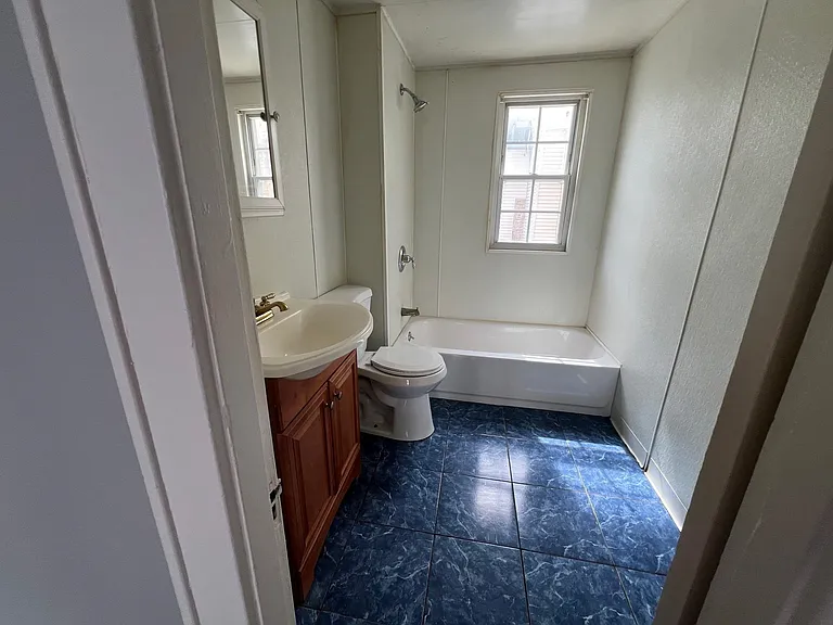 55 High St #2 — Photo 10