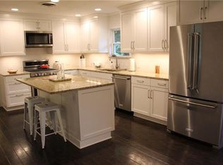 3812 Marys Creek Dr, Benbrook, TX 76116