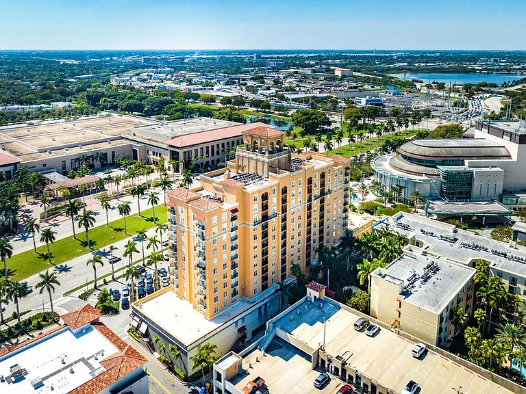 651 Okeechobee Blvd #1104 — Photo 33