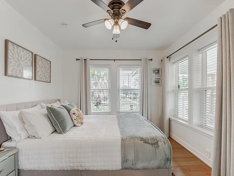 1115 Morris St — Photo 14