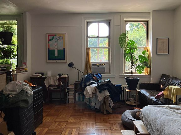 4th image of 150 Ocean Ave APT 1B