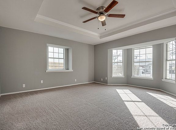 5th image of 1815 Thorain Blvd