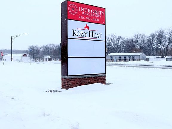 2nd image of 584 S Highway 71 Ste C