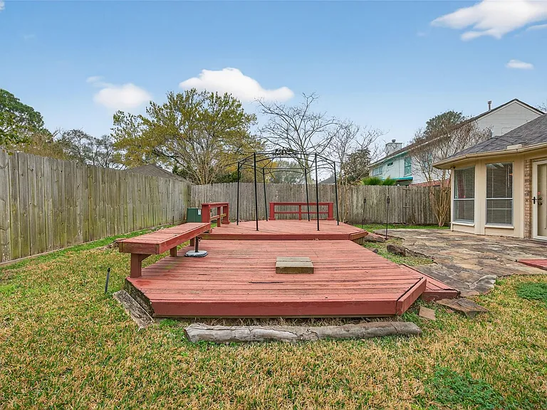 1035 Cascade Creek Dr — Photo 44