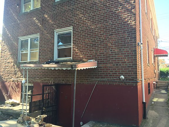 5th image of 4024 Grace Ave