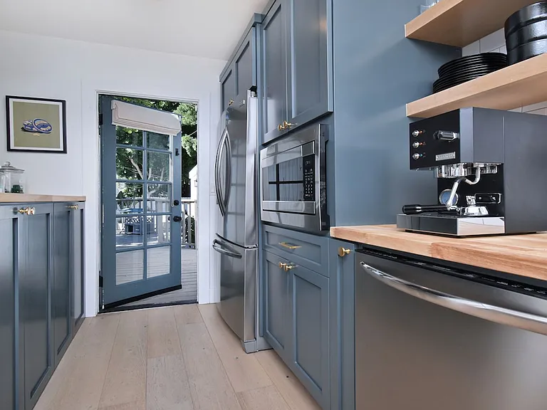5653 Beck Ave — Photo 22