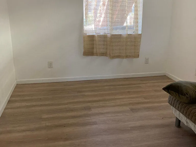 3112 Herriott Ave — Photo 16