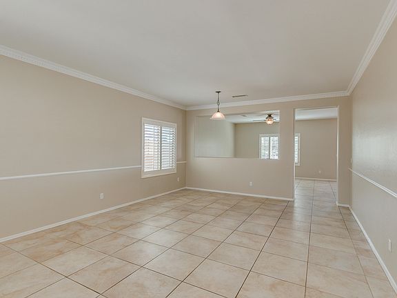 3rd image of 545 E Kapasi Ln